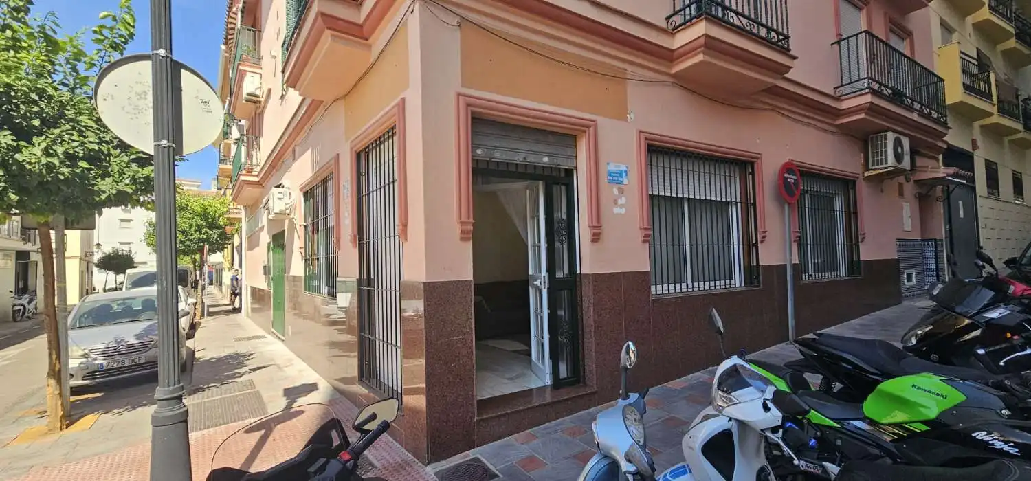 Vista exterior de Apartament en venda en Fuengirola amb Aire condicionat, Calefacció i Moblat