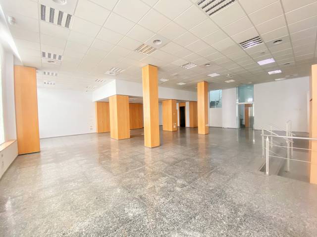 Local comercial en Alquiler en Carlet