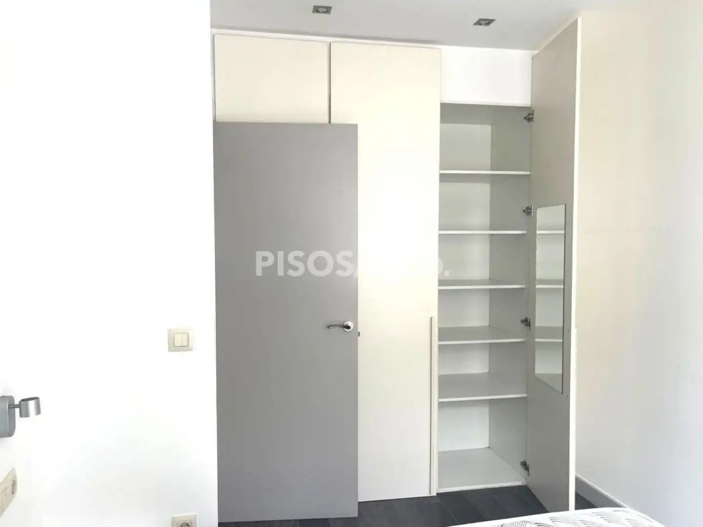 Habitación de Piso en venta en A Coruña Capital  con Calefacción y Amueblado