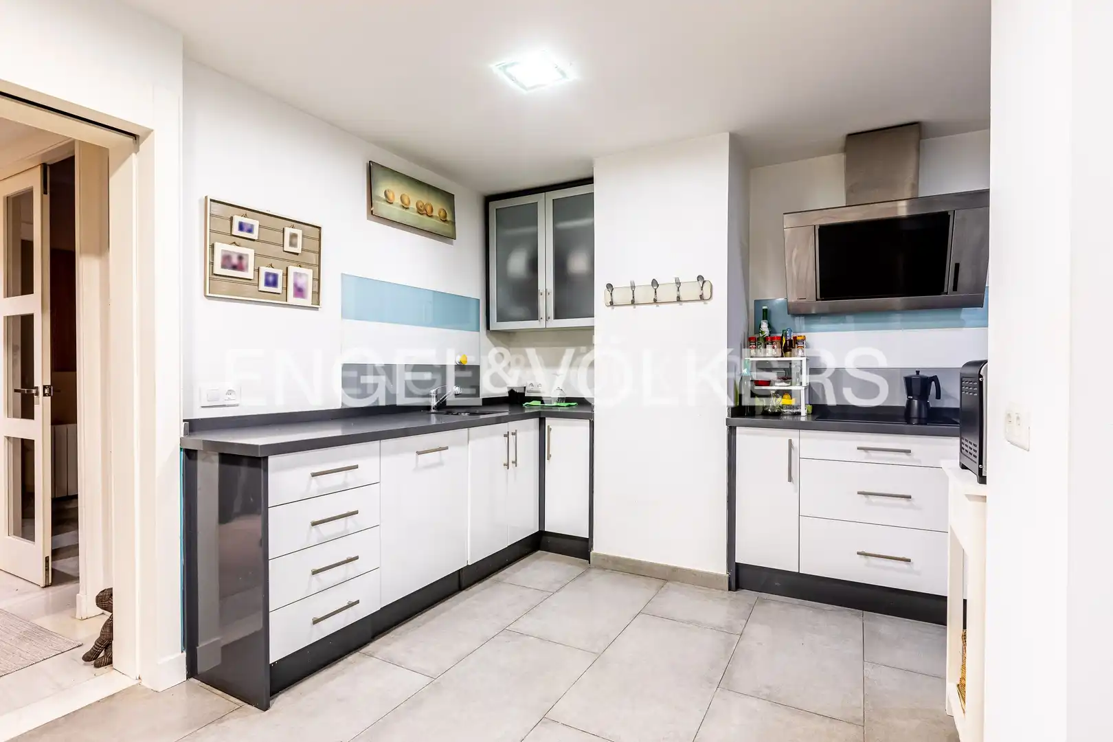 Cocina de Piso de alquiler en Sevilla con Aire acondicionado, Calefacción y Trastero