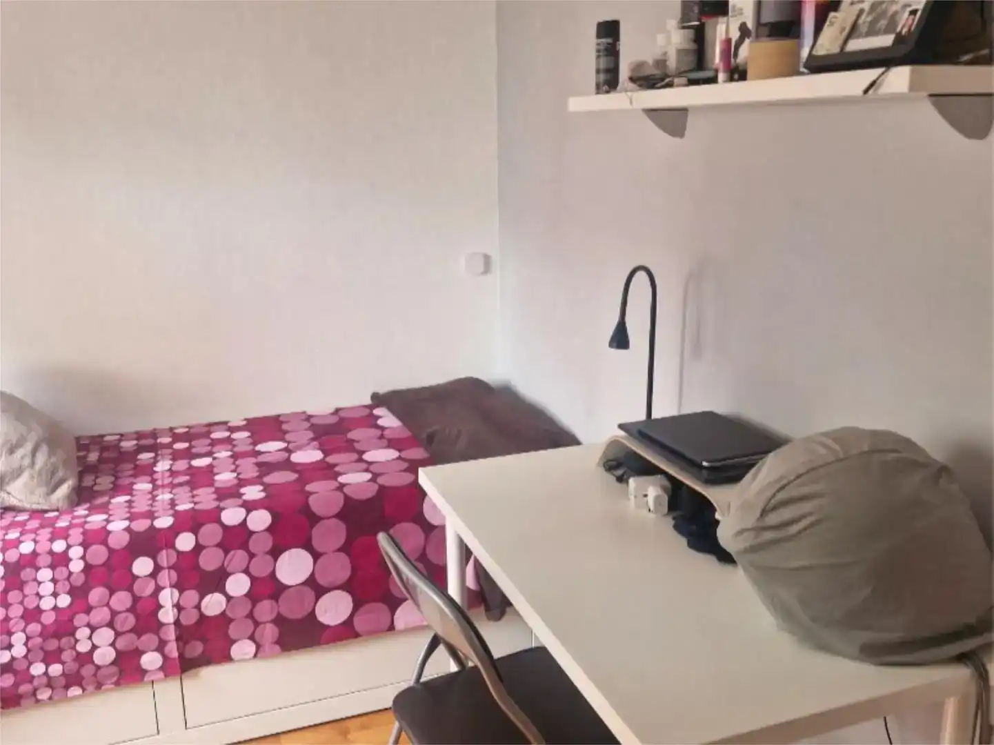 Dormitori de Casa adosada en venda en  Barcelona Capital amb Aire condicionat