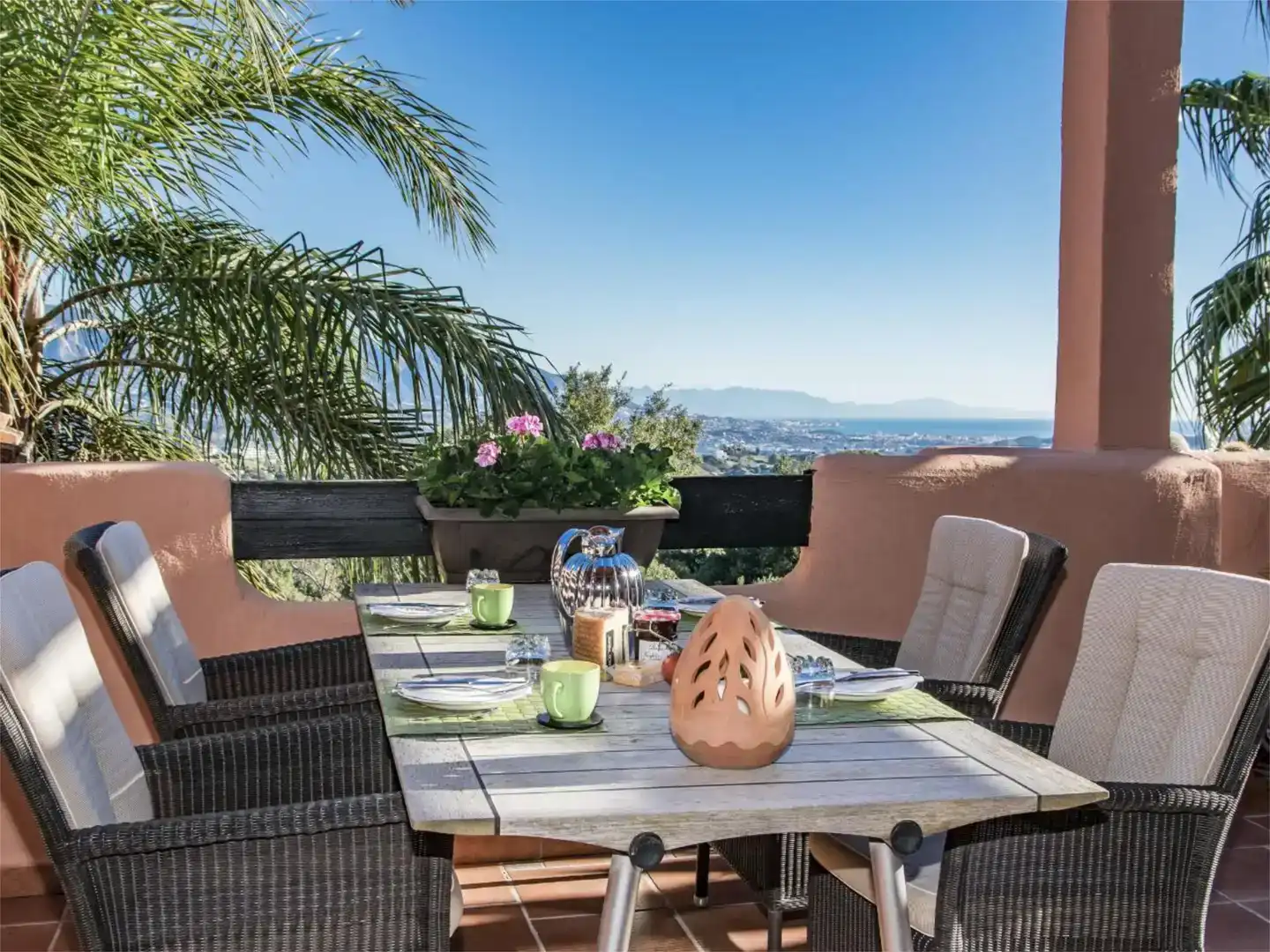 Terrasse von Wohnung zur Miete in Ojén mit Klimaanlage, Schwimmbad und Balkon