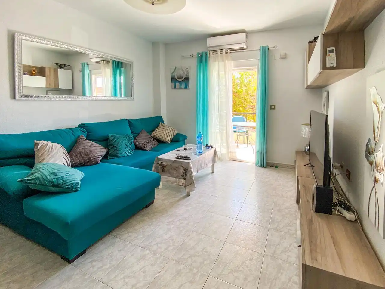 Living room of Flat for sale in Santa Pola  with Air Conditioner, Terrace and Furnished