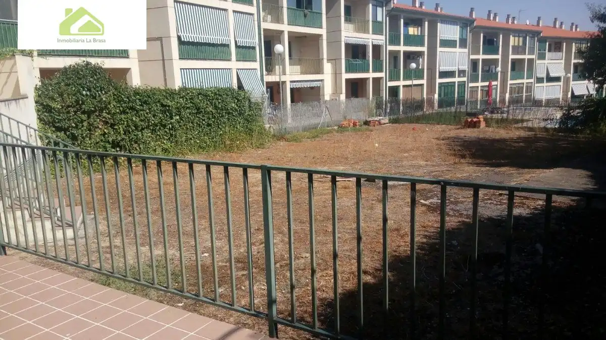 Local comercial en venda a Morales del Vino, imagen 10