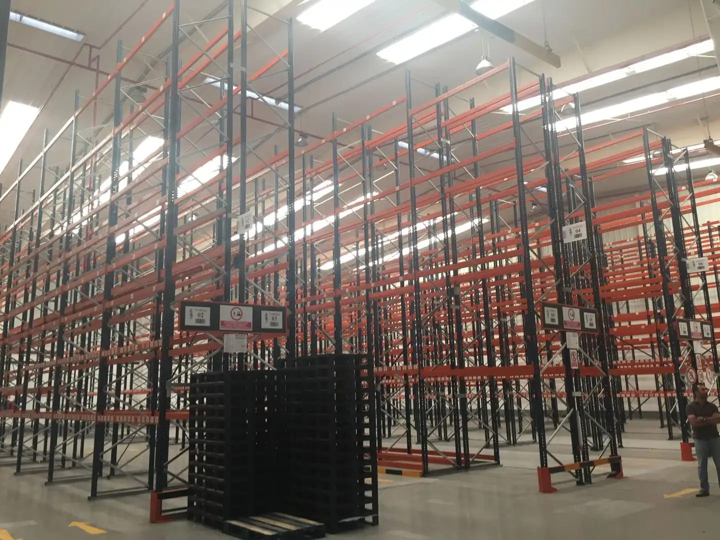 Fabrikhallen zur Miete in Candelaria