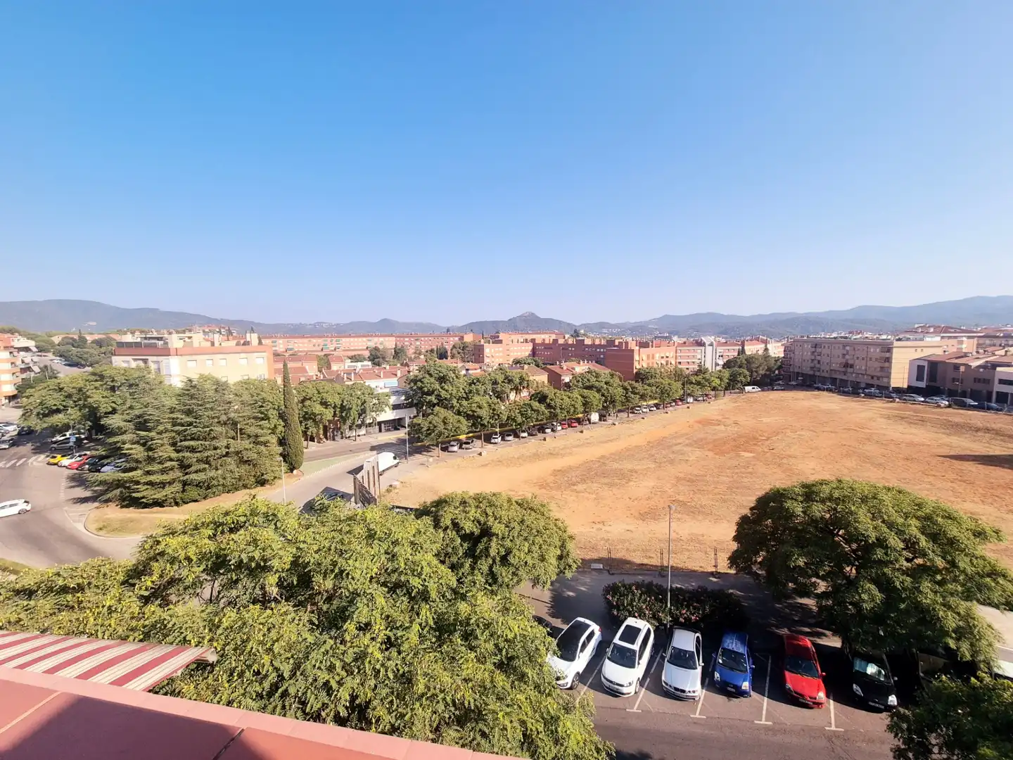 Vista exterior de Piso en venta en Ripollet con Calefacción y Amueblado
