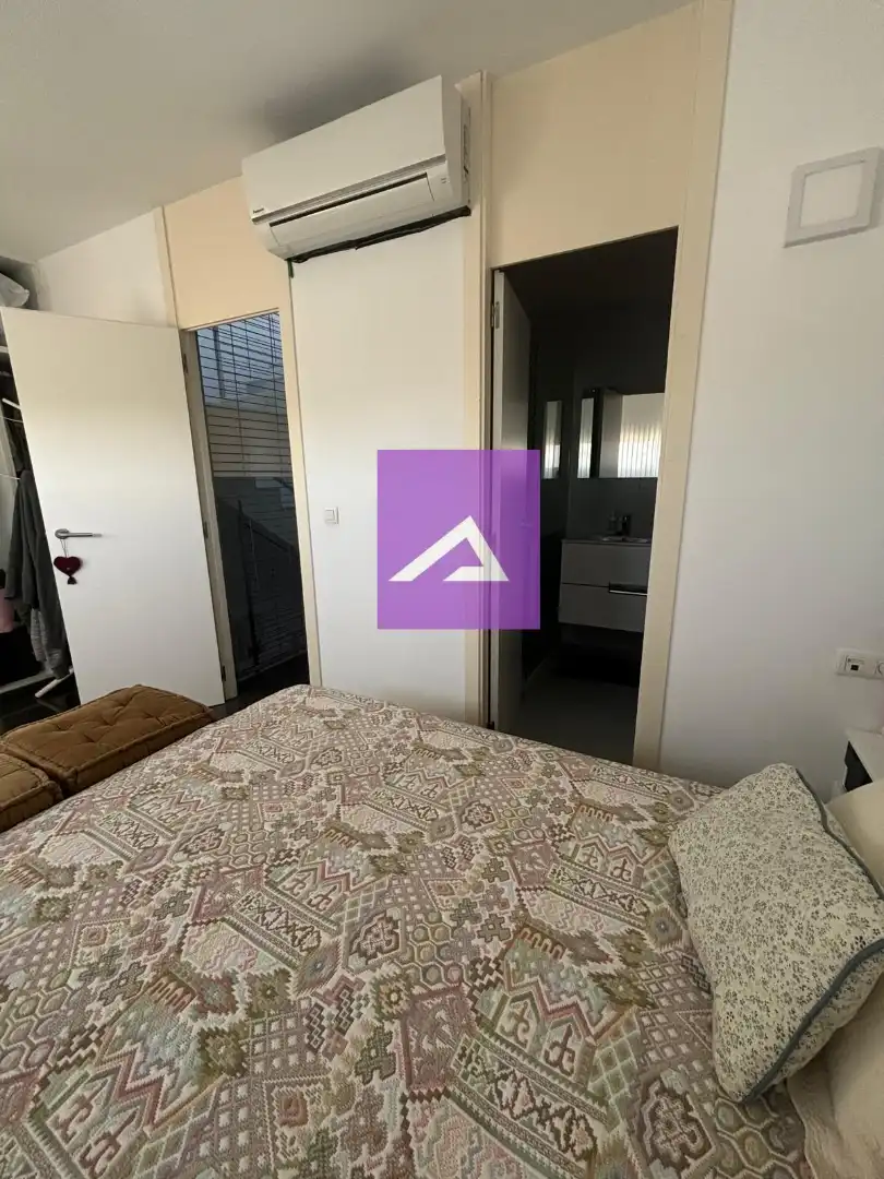 Dormitori de Casa adosada en venda en Sueca amb Aire condicionat, Jardí privat i Terrassa