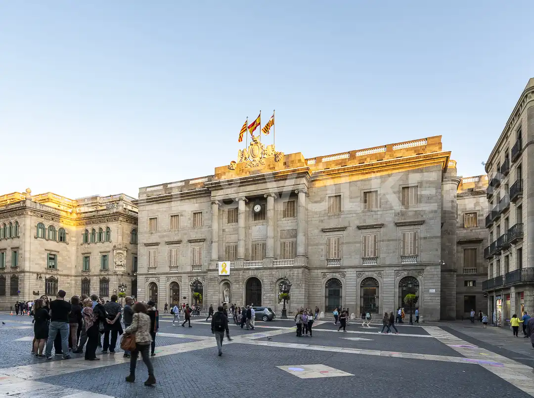Vista exterior de Local en venta en Barcelona