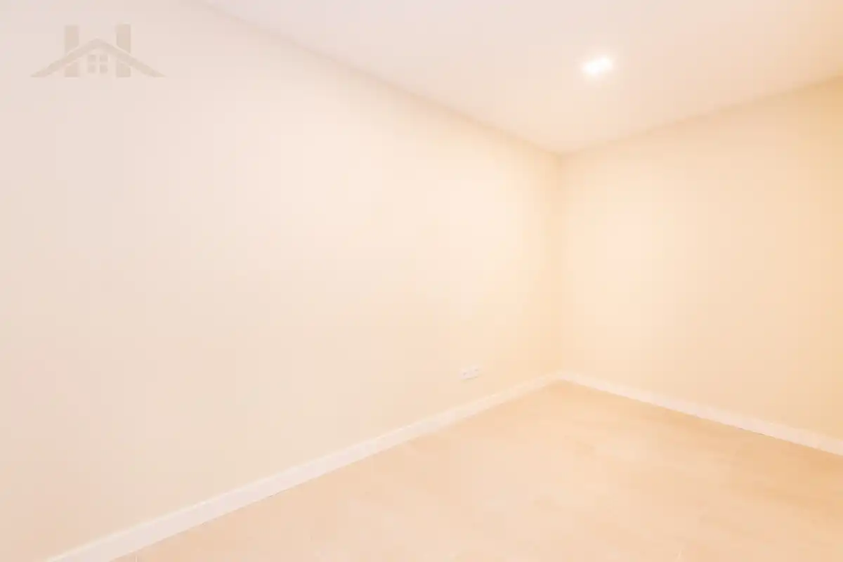 Piso en venta en Fuenlabrada con Aire acondicionado y Horno