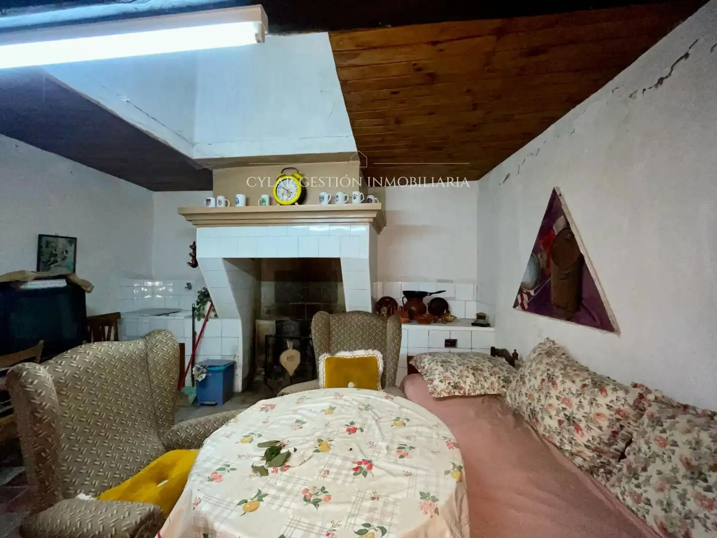 Sala de estar de Casa o chalet en venta en Monterrubio de Armuña con Terraza, Trastero y Piscina
