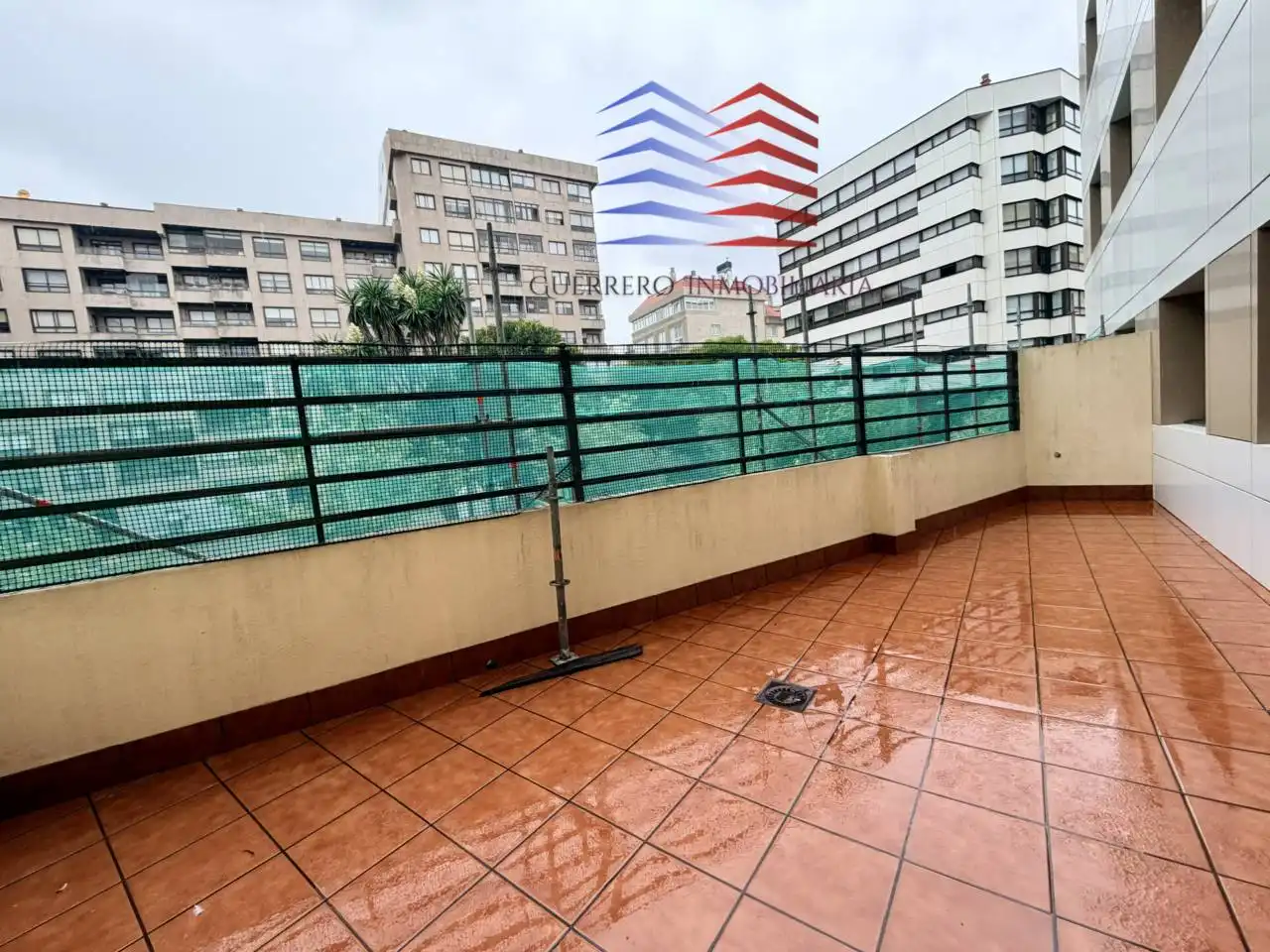 Terraza de Piso de alquiler en Vigo  con Calefacción, Parquet y Terraza