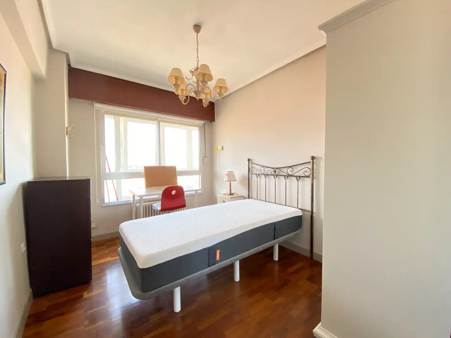 Habitación de Piso de alquiler en Bilbao  con Calefacción, Terraza y Amueblado
