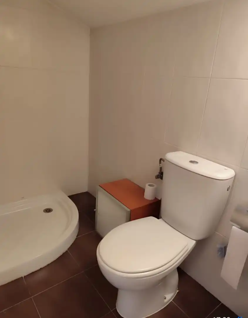 Bany de Casa o xalet de lloguer en Burgos amb Calefacció, Parquet i Moblat
