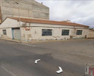 Vista exterior de Nau industrial de lloguer en Villarrobledo