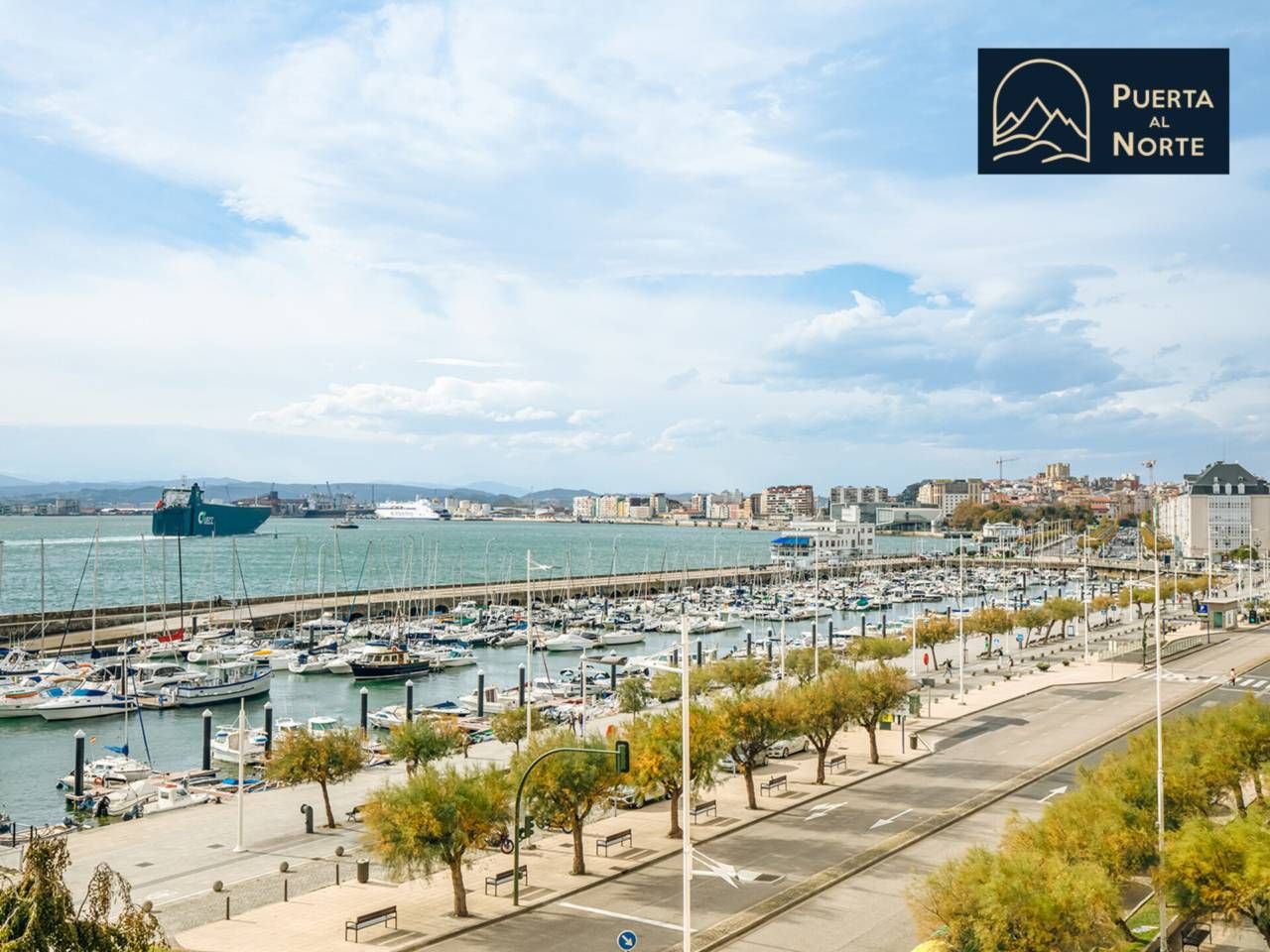Vista exterior de Pis en venda en Santander amb Calefacció i Terrassa