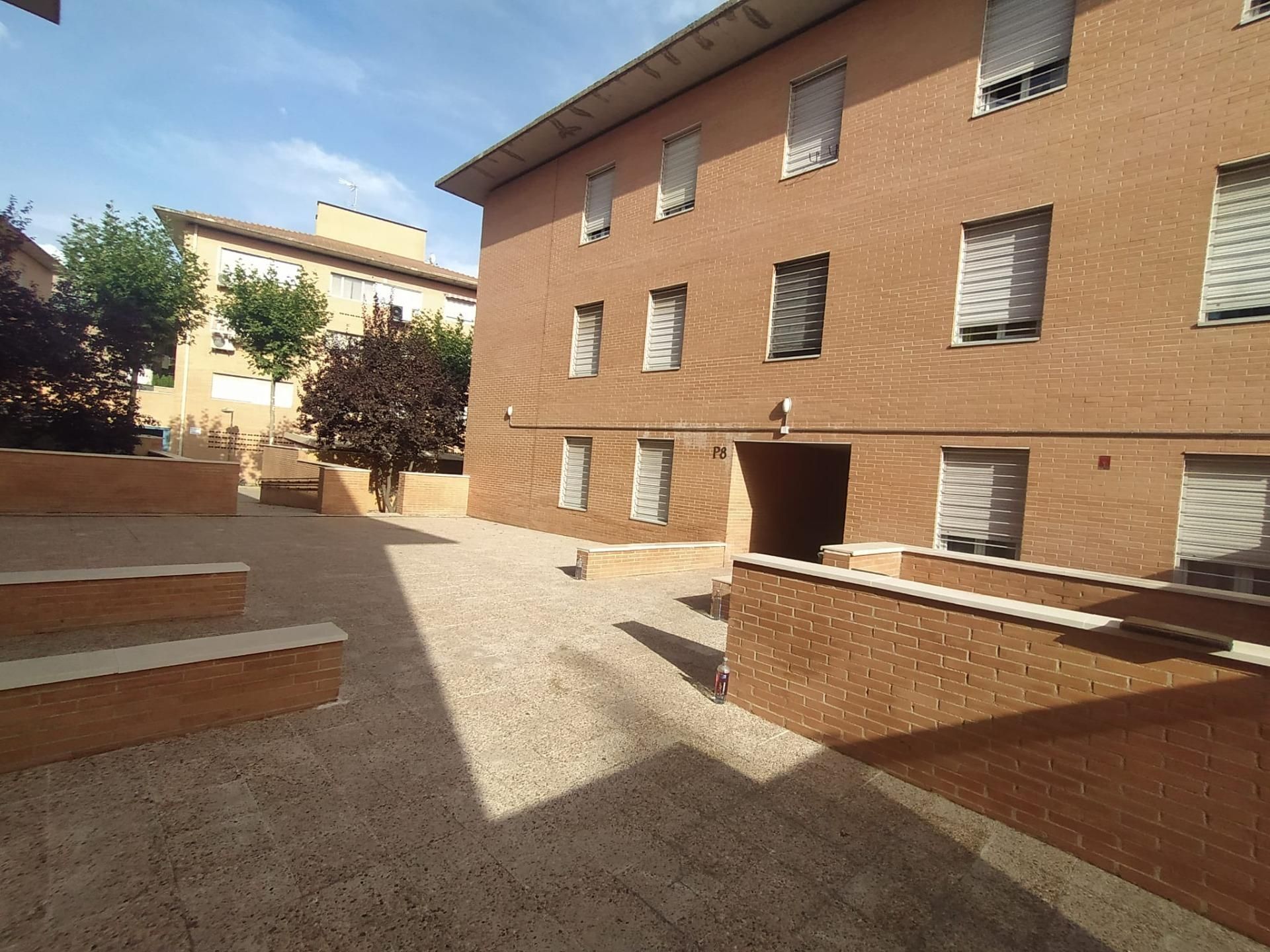 Vista exterior de Pis en venda en Collado Villalba amb Calefacció, Jardí privat i Traster
