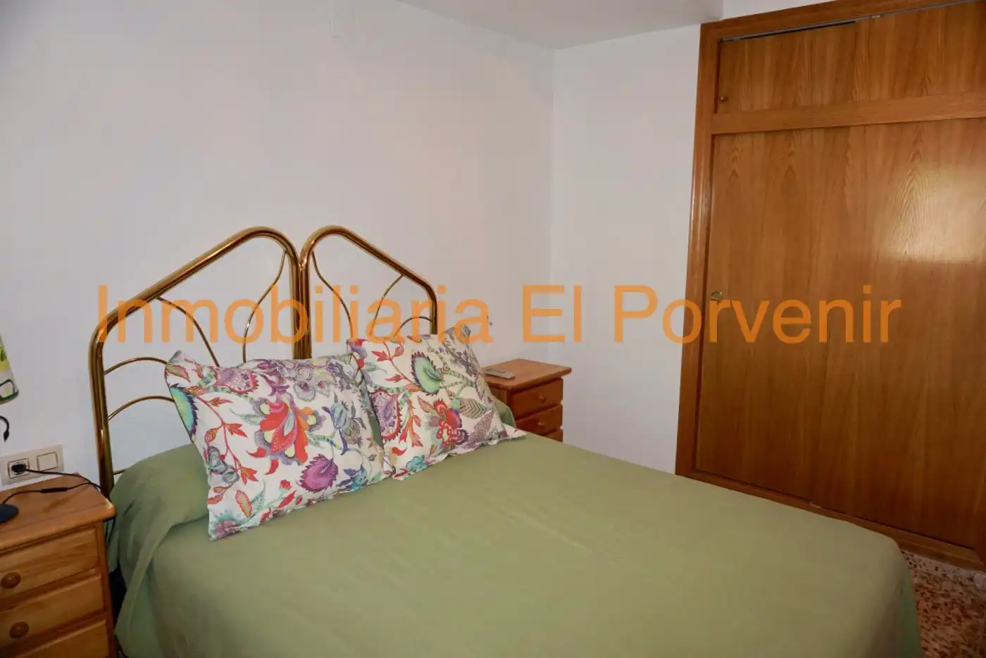Habitación de Piso en venta en Torrent con Aire acondicionado, Calefacción y Jardín privado