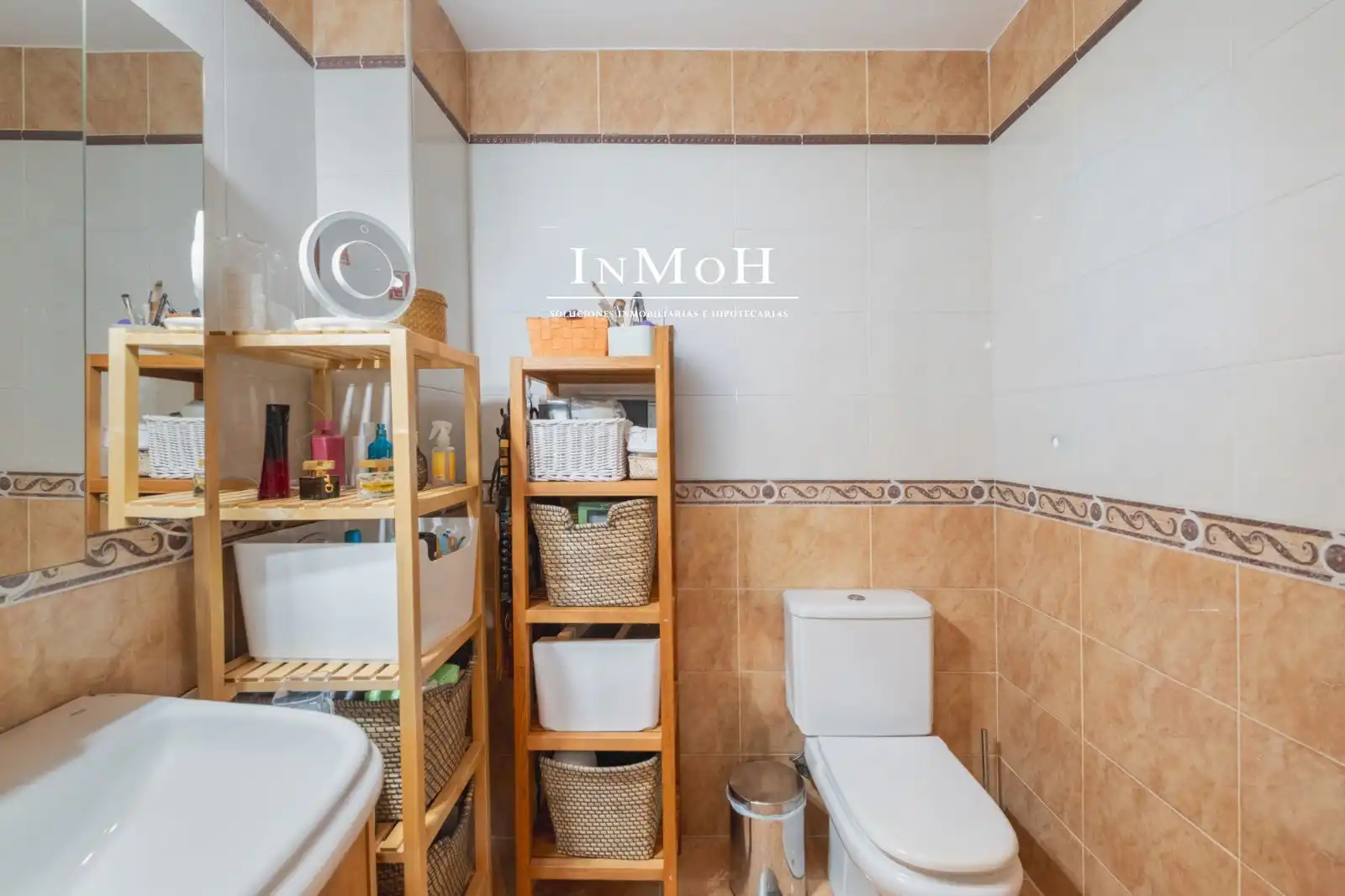 Badezimmer von Wohnung zum Verkauf in Cádiz mit Klimaanlage, Heizung und Terrasse