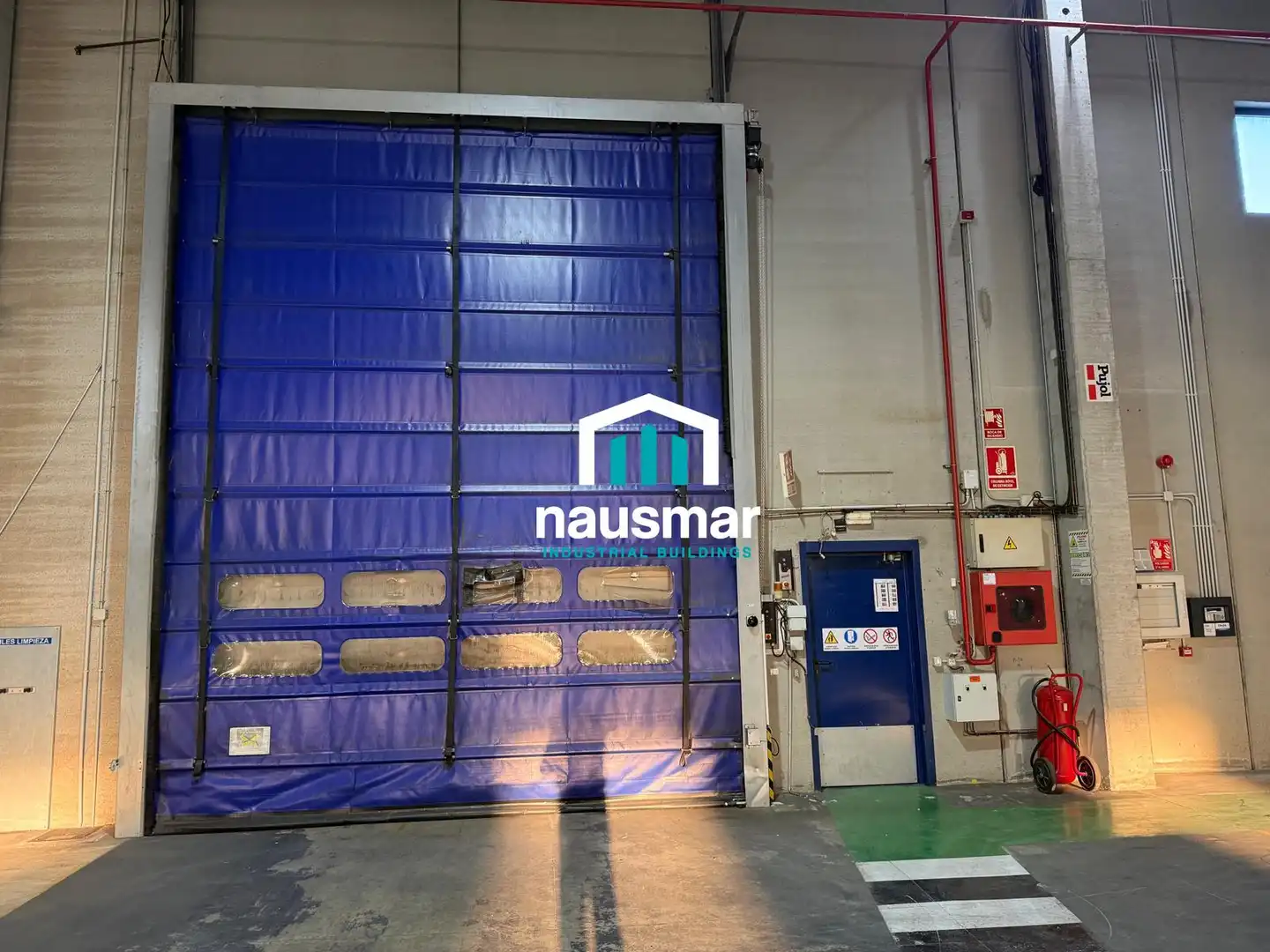 Vista exterior de Nave industrial en venta en Sant Feliu de Buixalleu