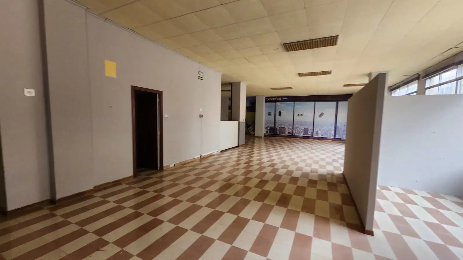 Commercial properties for rent in Miño