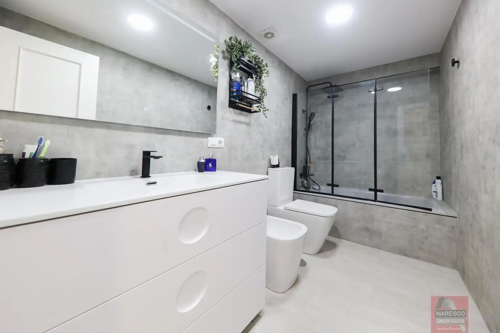 Bathroom of Detached homes for sale in Mijas  with Air Conditioner, Heating and Terrace