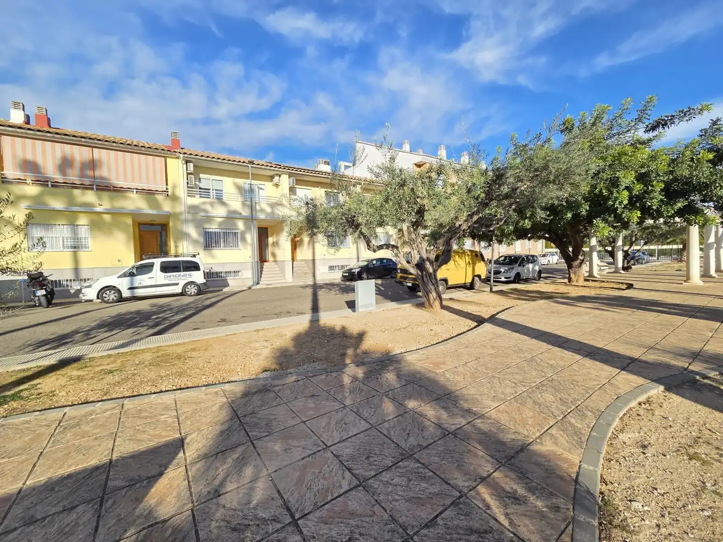 Vista exterior de Casa adosada en venda en Beniflá amb Aire condicionat, Calefacció i Terrassa