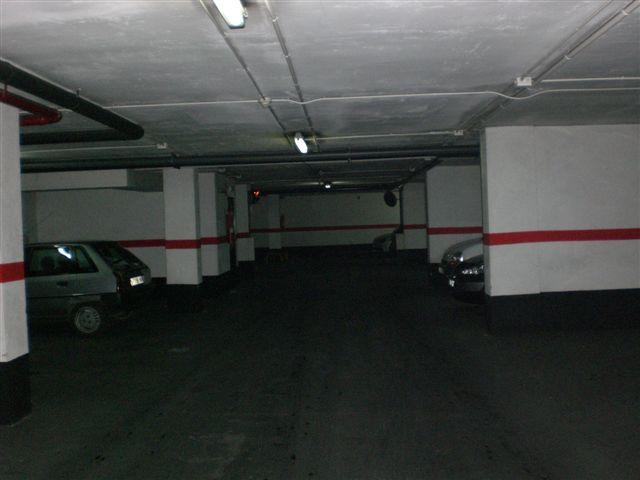 Foto 1 de Garaje de alquiler en  Calle Mora D'ebre, 65, El Coll, Barcelona