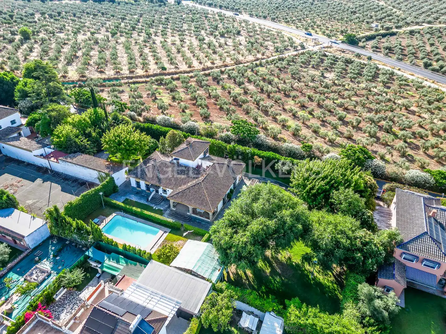 Haus mit Pool zum Verkauf in Valencina de la Concepción, imagen 8
