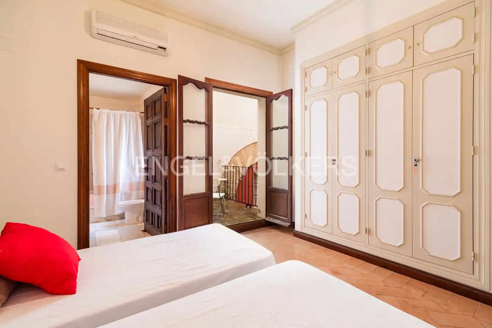 Habitación de Casa o chalet de alquiler en Sanlúcar de Barrameda con Aire acondicionado, Calefacción y Terraza