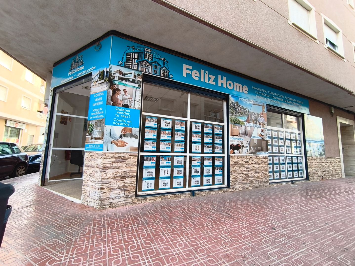 Vista exterior de Local de lloguer en Torrevieja