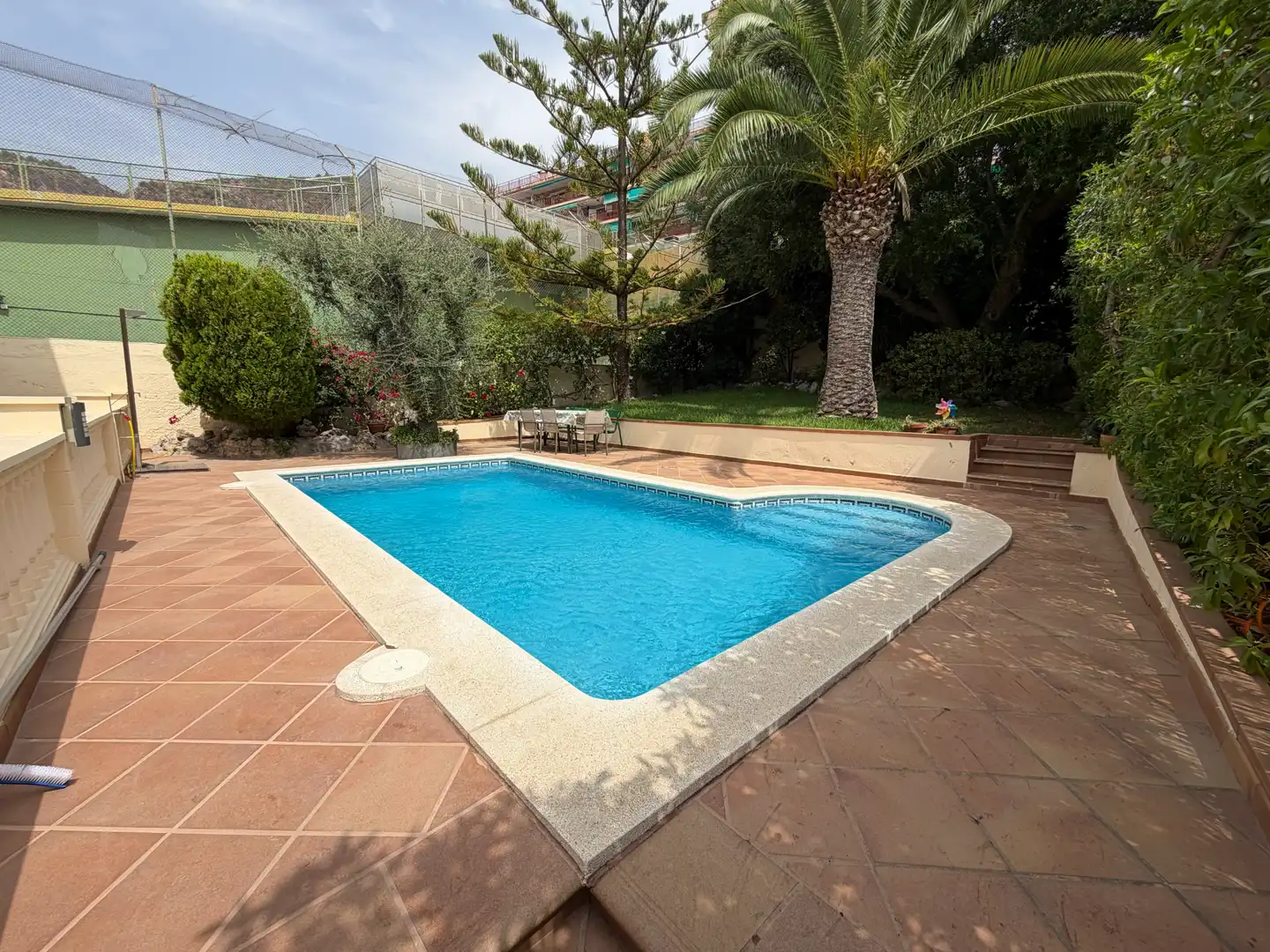 Piscina de Casa o xalet en venda en Castelldefels amb Calefacció, Terrassa i Piscina