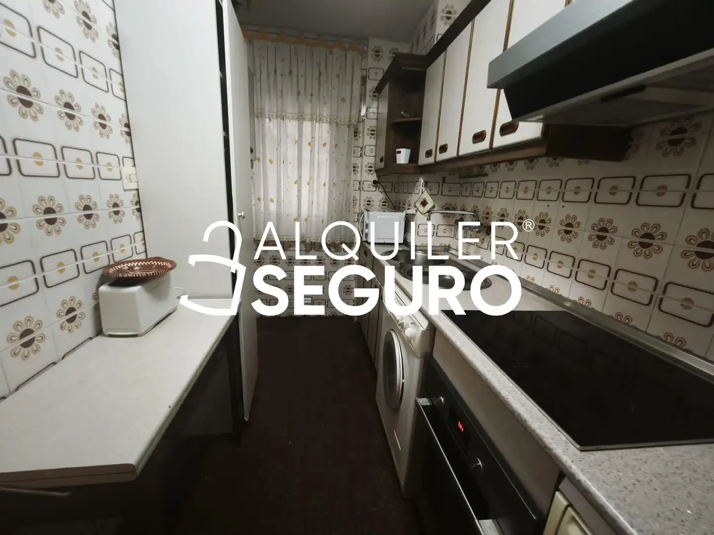 Kitchen of Flat for rent in Zaragoza  with Heating, Terrace and Furnished