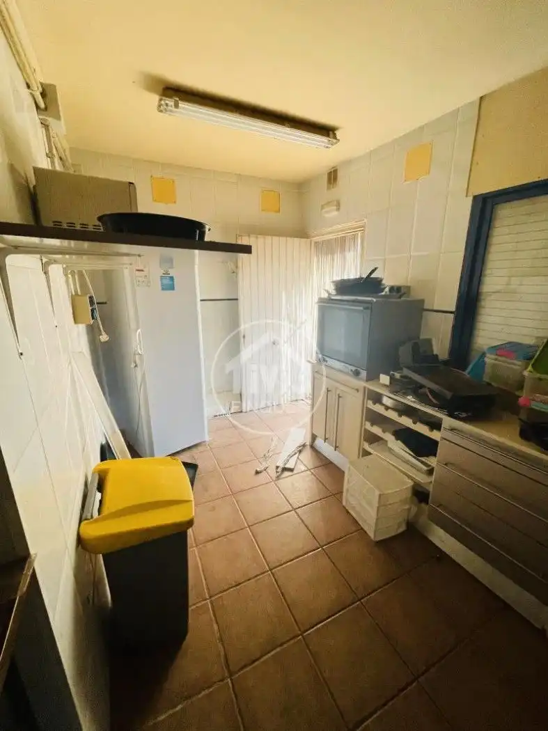 Local commercial à vendre à Avinguda Maria Cristina, imagen 11
