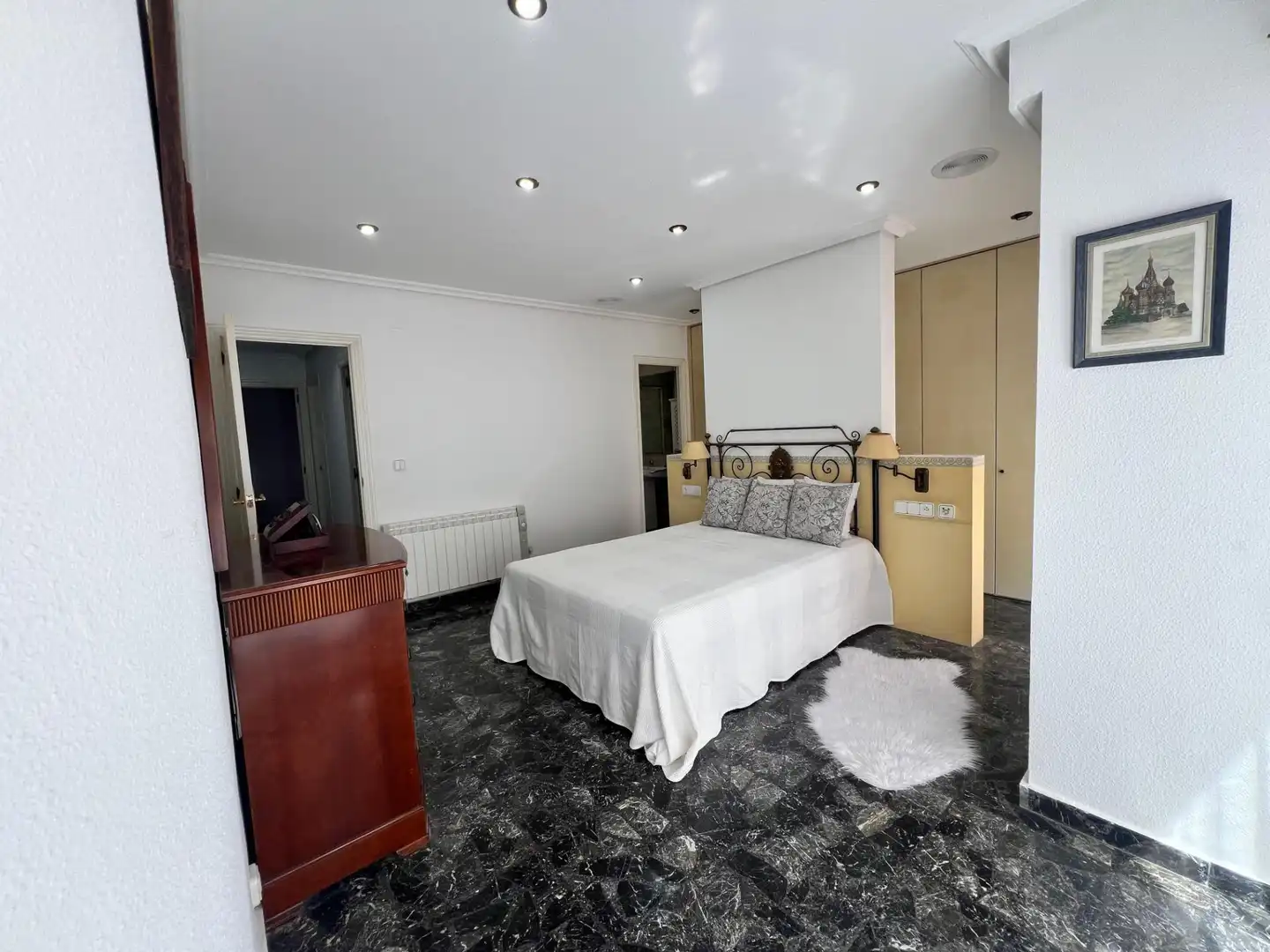 Habitación de Piso de alquiler en Elche / Elx con Aire acondicionado y Amueblado