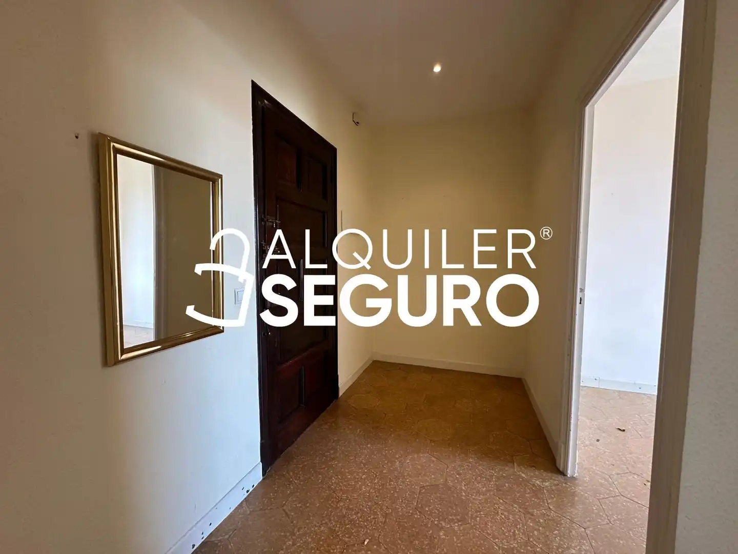 Piso con ascensor en alquiler en Obispo Amigo, imagen 2