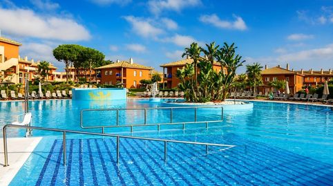 Foto 4 de Apartamento en venta en Novo Sancti Petri, Chiclana de la Frontera