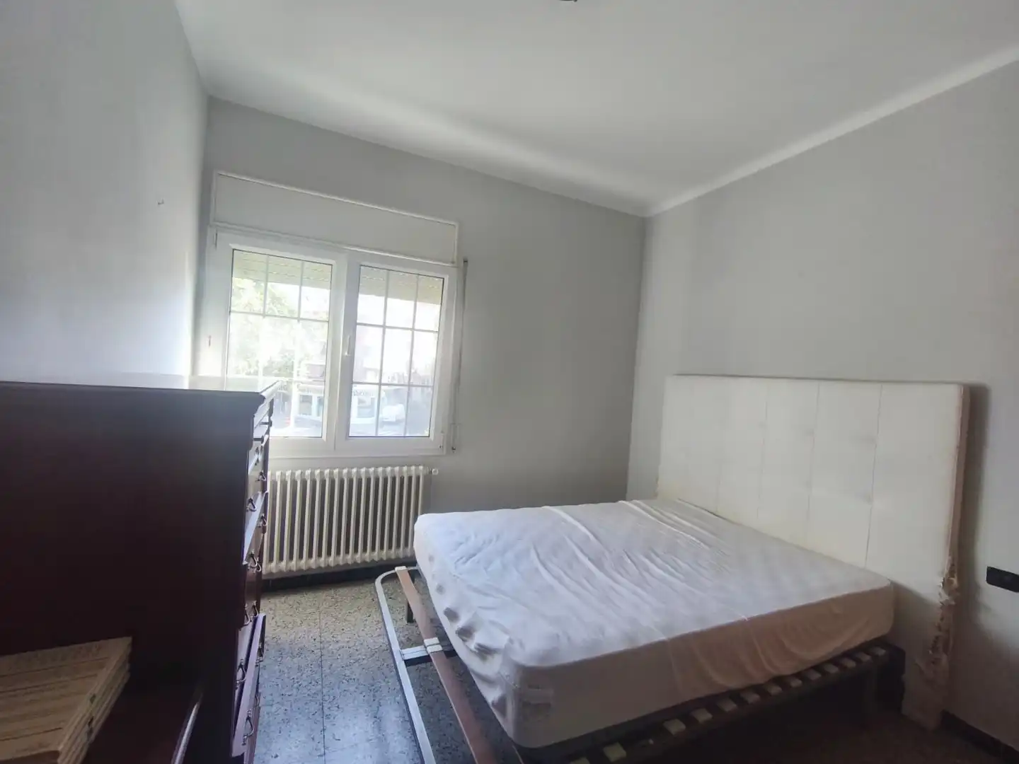 Schlafzimmer von Haus oder Chalet zum Verkauf in Blanes mit Heizung, Privatgarten und Terrasse