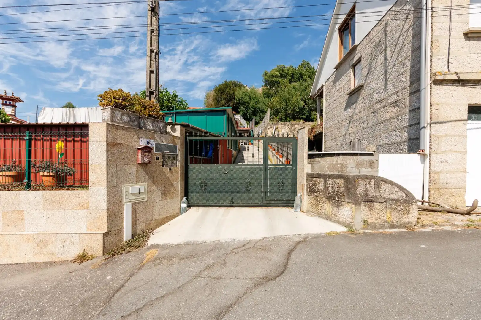 Exterior view of Houses for sale in Vigo   with Heating, Private garden and Terrace