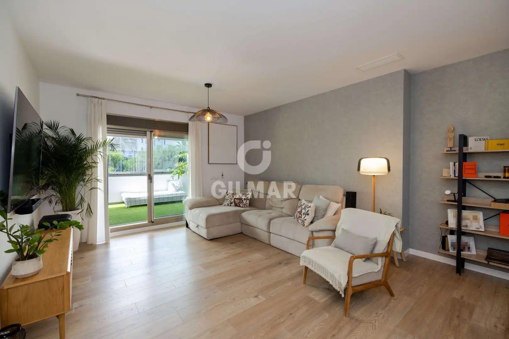 Jardín de Piso en venta en Torremolinos con Calefacción, Jardín privado y Trastero
