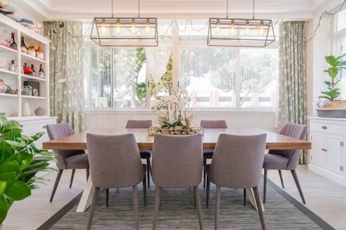 Comedor de Casa o chalet en venta en Boadilla del Monte con Aire acondicionado, Calefacción y Jardín privado