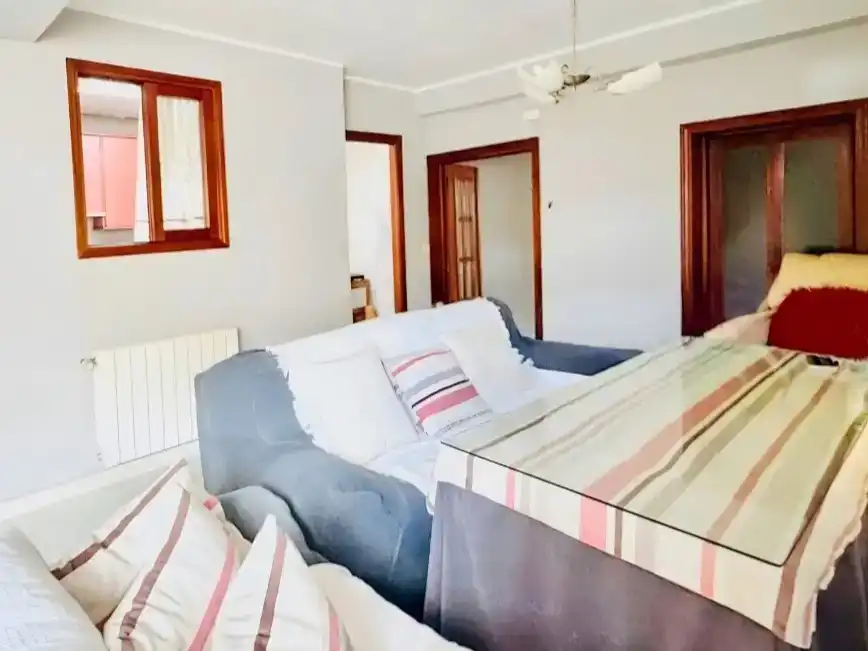 Wohnzimmer von Einfamilien-Reihenhaus zum Verkauf in Mérida mit Klimaanlage