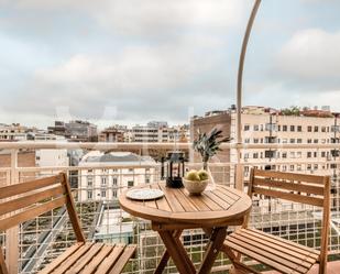 Terrassa de Apartament de lloguer en  Madrid Capital amb Aire condicionat i Balcó