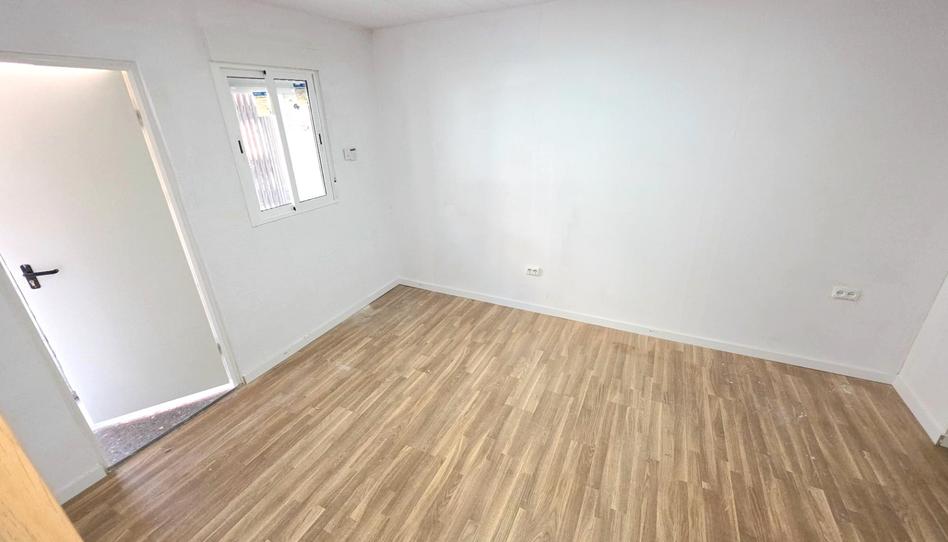 Foto 1 de Planta baixa en venda a Carrer del Mas Marí, Santa Rosa, Barcelona