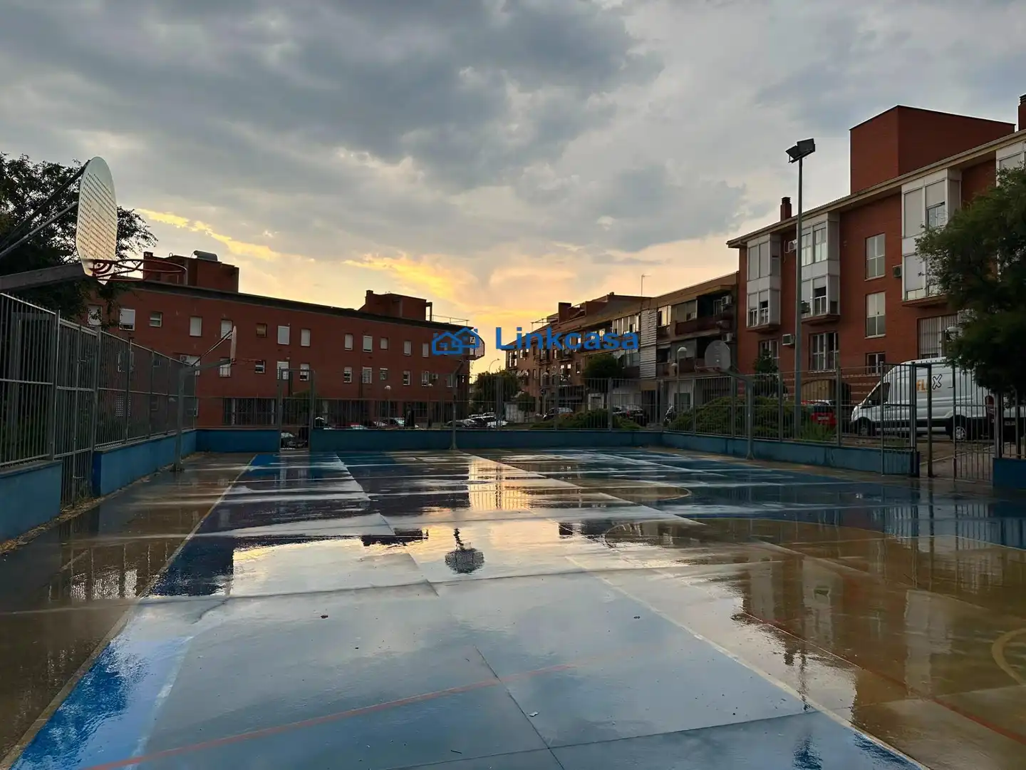 Exterior view of Flat for sale in Madrid  with Air Conditioner and Heating