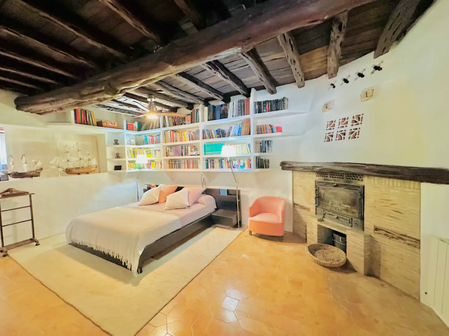 Habitación de Casa o chalet en venta en Sant Joan de Labritja con Aire acondicionado, Calefacción y Jardín privado