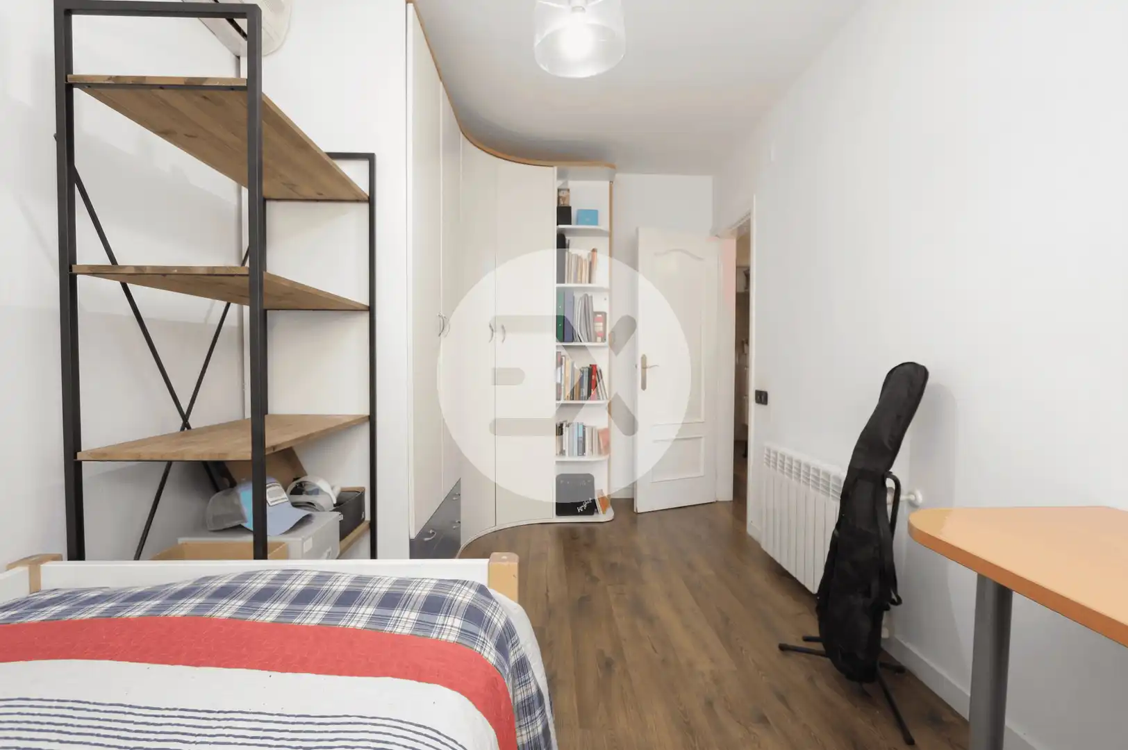 Habitación de Casa o chalet en venta en Sant Boi de Llobregat con Aire acondicionado, Calefacción y Jardín privado