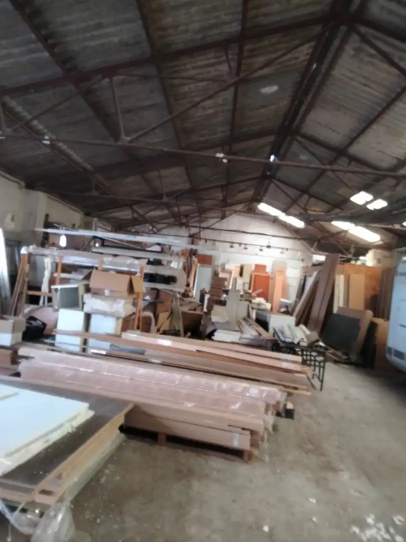 Nave industrial en venta en Casinos