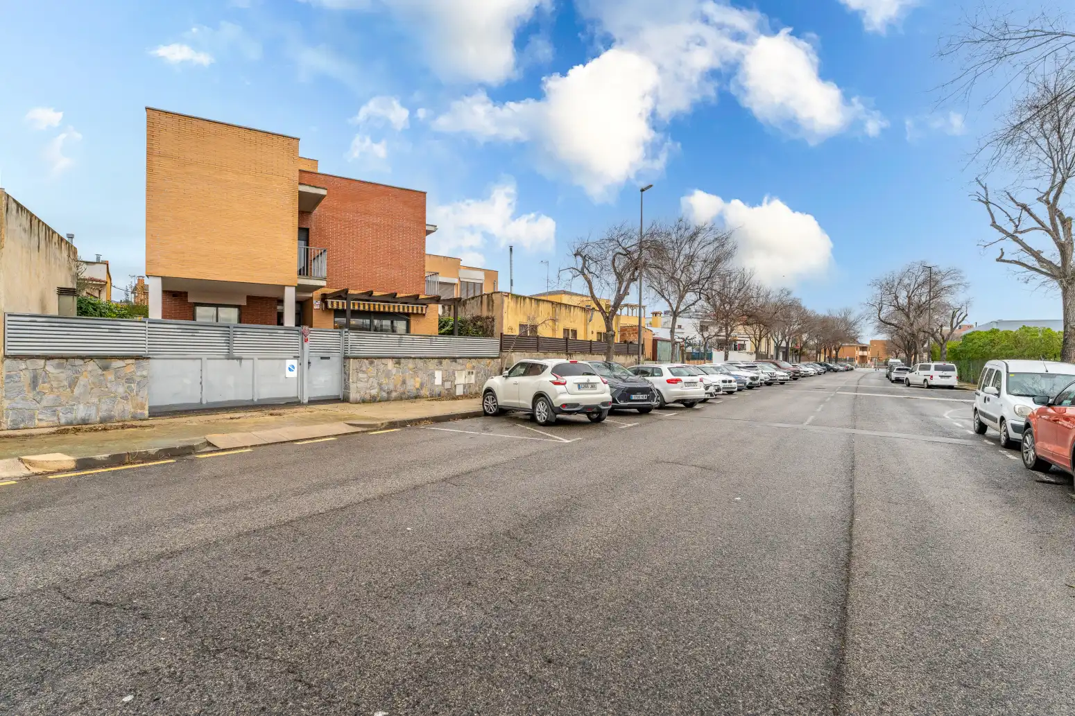 Vista exterior de Casa o xalet en venda en Reus amb Calefacció, Terrassa i Traster