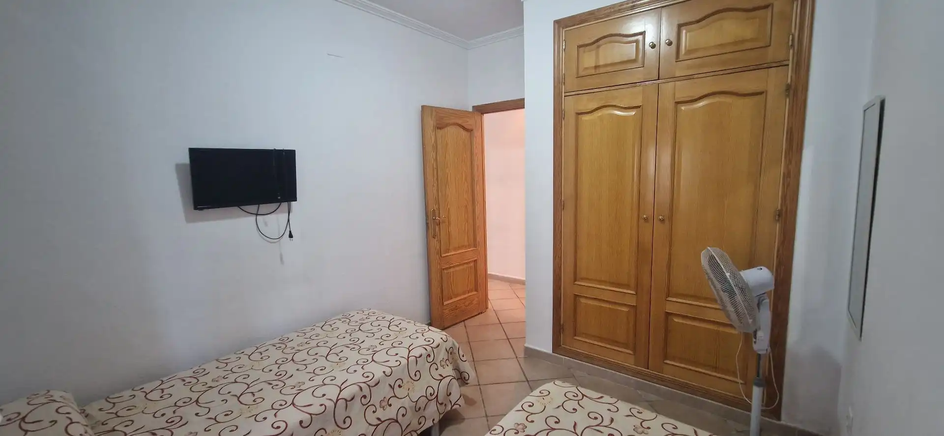 Dormitori de Casa o xalet en venda en El Portil amb Aire condicionat, Calefacció i Jardí privat