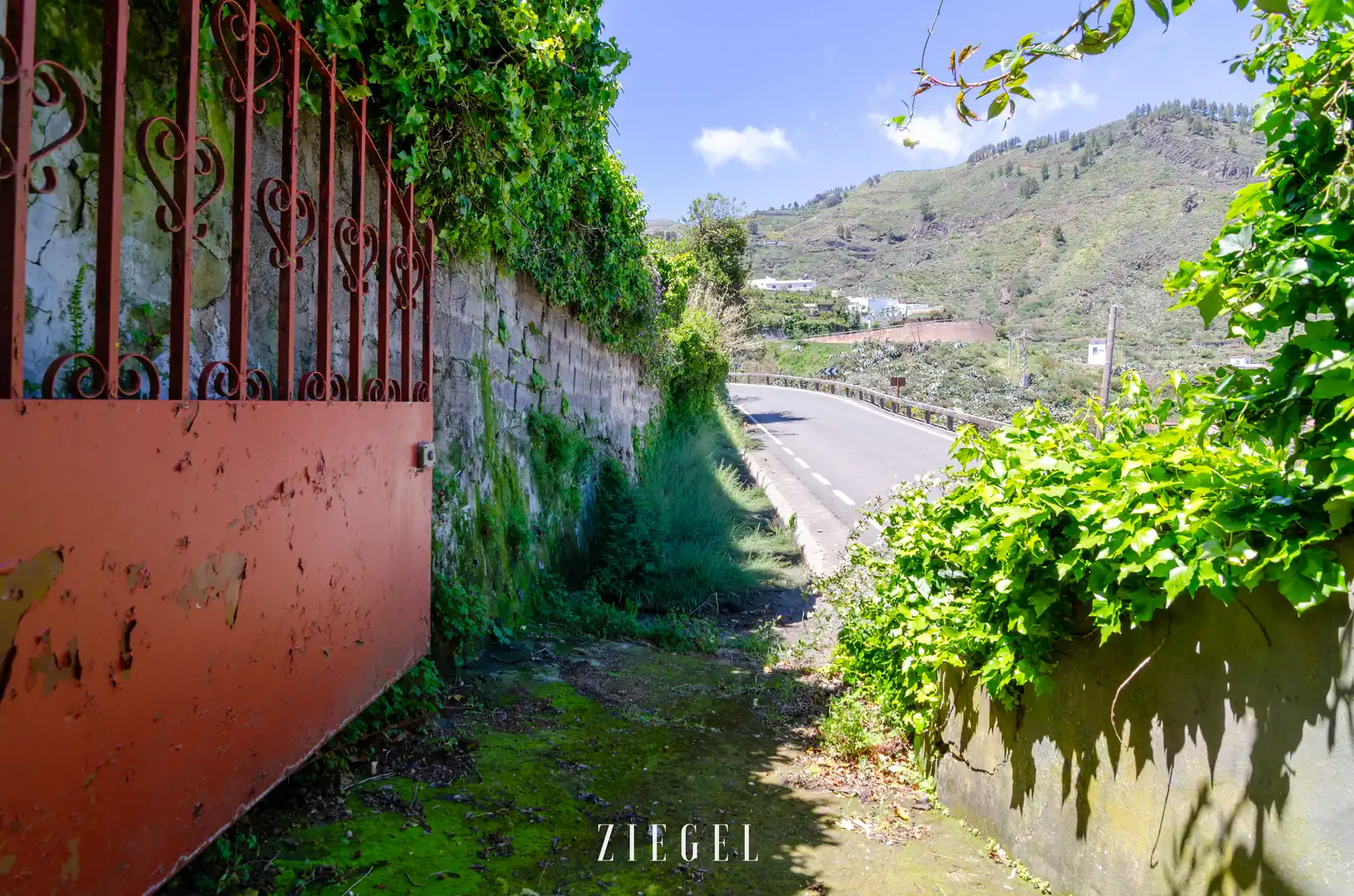 Exterior view of Houses for sale in Vega de San Mateo  with Private garden, Terrace and Storage room